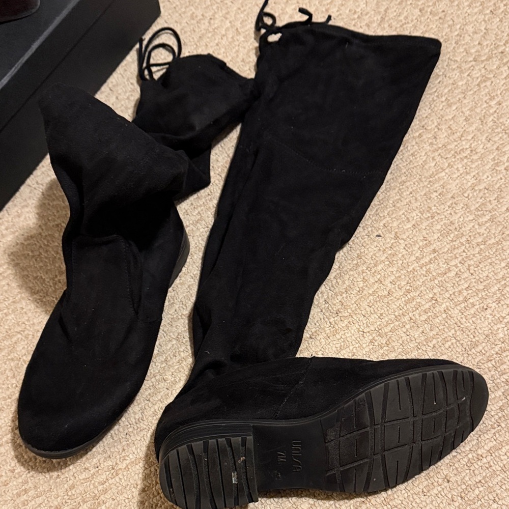 Elegant Black Women's Boots